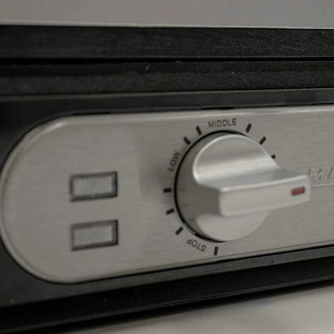 MPM MGO 13 Gaufrier Professionnel Pour 2 Gaufres Belges épaisses, Plaques Antiadhésives 1400W Argent - Argent 6 MPM MGO 13 Gaufrier Professionnel Pour 2 Gaufres Belges épaisses, Plaques Antiadhésives 1400W Argent - Argent – Image 4